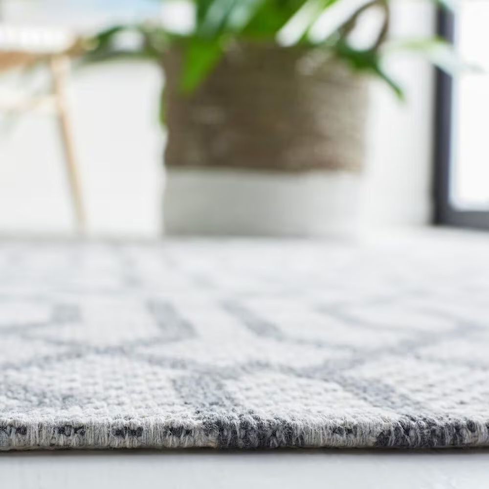 112174-safavieh-martha-stewart-cotton-4-x-6-silver-and-grey-area-rug-1.jpg