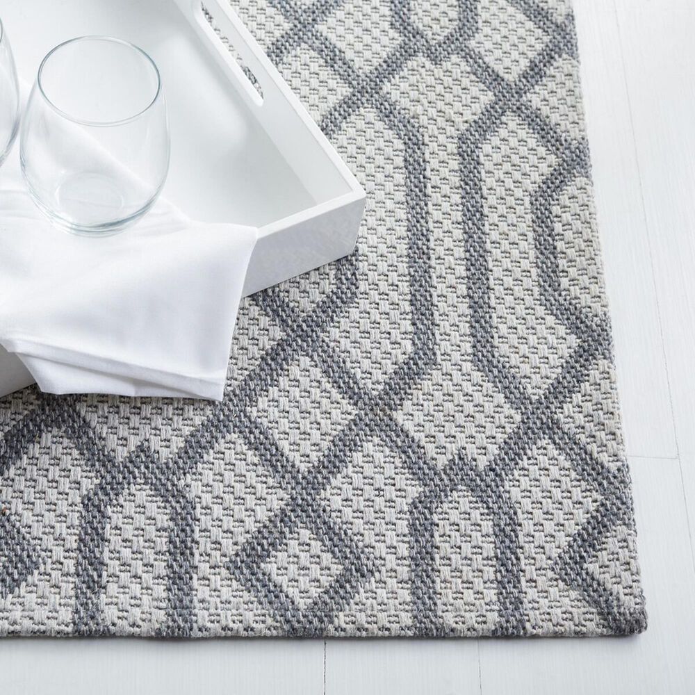 112177-safavieh-martha-stewart-cotton-6-7-x-9-silver-and-grey-area-rug-1.jpg