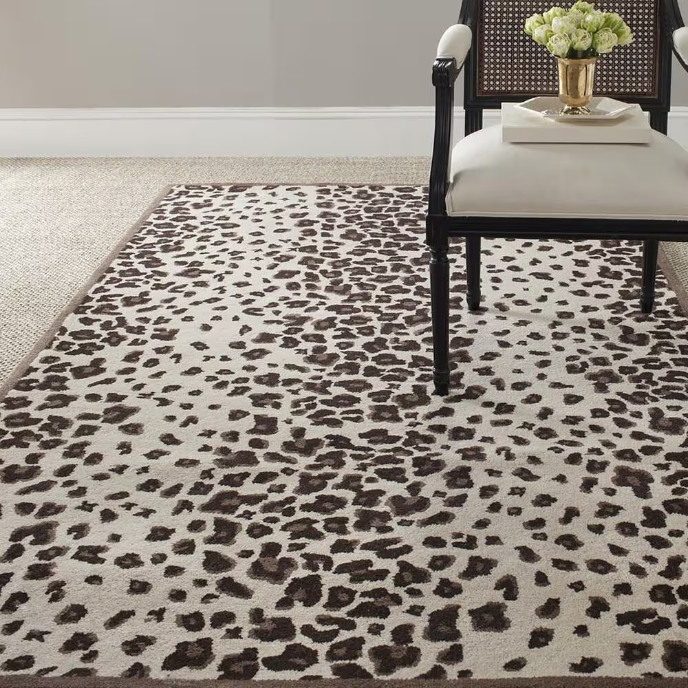 112305-safavieh-martha-stewart-kalahari-4-x-6-sequoia-brown-area-rug-1.jpg