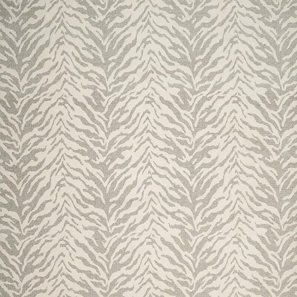 112820-safavieh-marbella-mrb632a-4-x-6-light-grey-and-ivory-area-rug-1.jpg