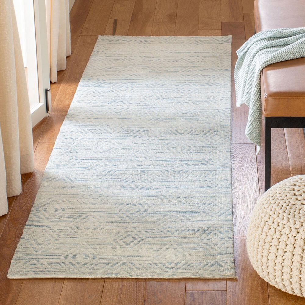 113231-safavieh-marbella-diamond-geometric-2-3-x-8-light-blue-and-ivory-runner-1.jpg