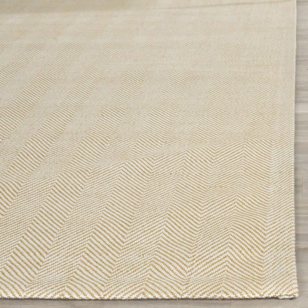 113398-safavieh-marbella-8-x-10-gold-area-rug-1.jpg