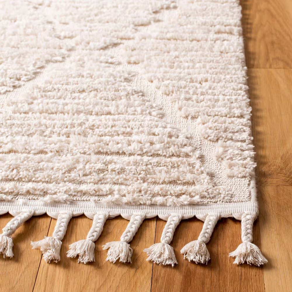113860-safavieh-marrakesh-6-6-x-9-beige-area-rug-1.jpg