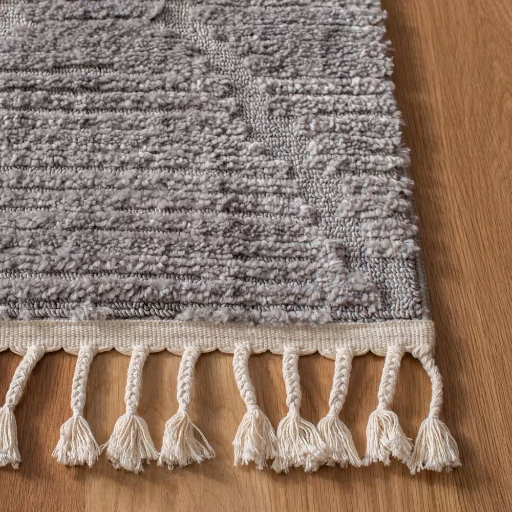 113905-safavieh-marrakesh-6-6-x-9-grey-area-rug-1.jpg