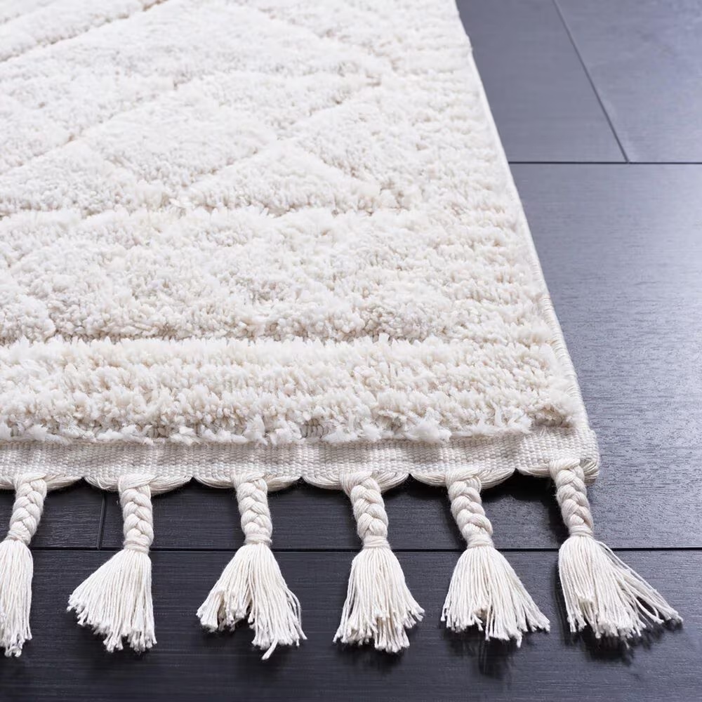 114035-safavieh-marrakesh-8-x-10-ivory-and-beige-area-rug-1.jpg