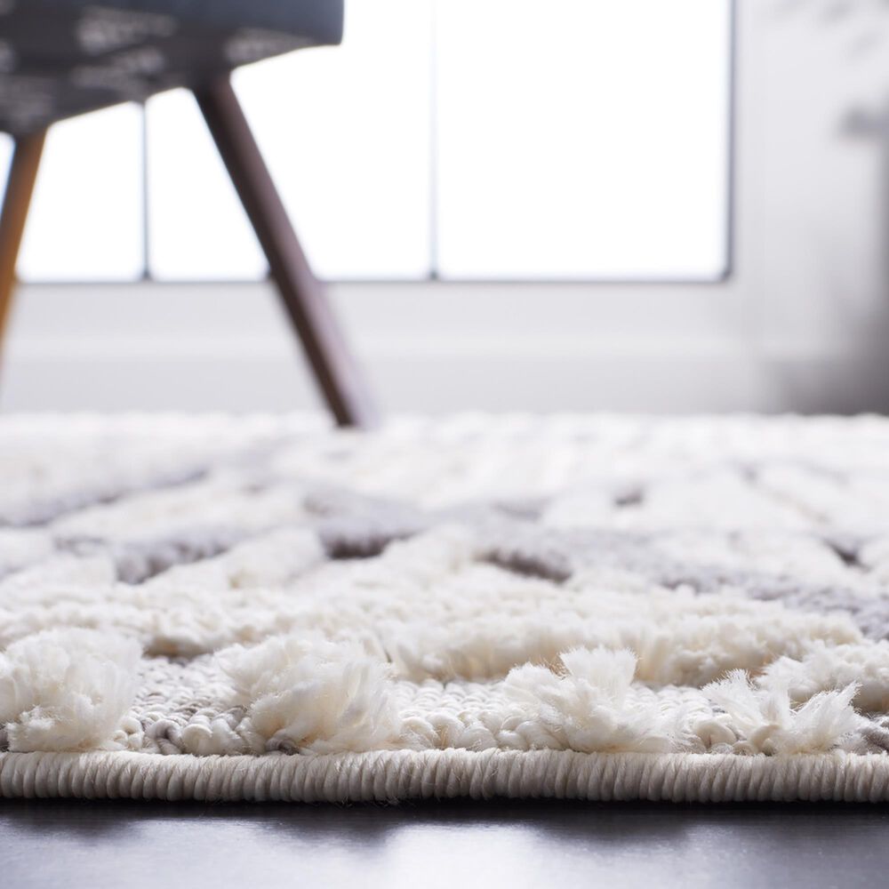 114047-safavieh-marrakesh-mrk540f-6-7-square-beige-and-grey-area-rug-1.jpg