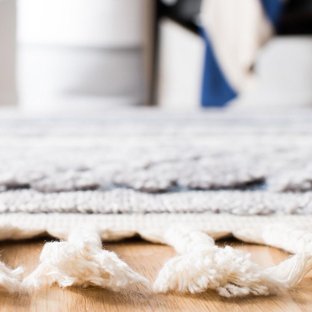 114139-safavieh-marrakesh-mrk515b-8-x-10-ivory-and-blue-area-rug-1.jpg