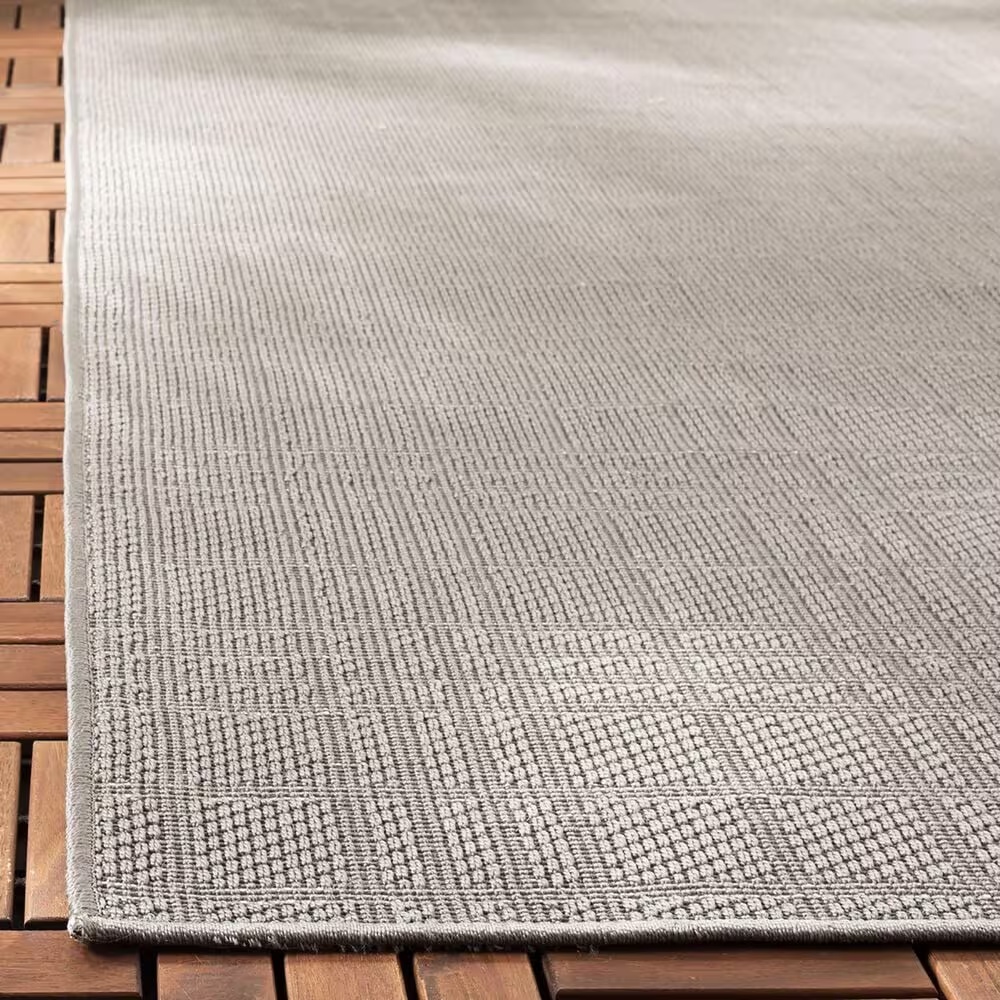 116179-safavieh-bermuda-5-square-grey-indoor-outdoor-area-performance-rug-1.jpg