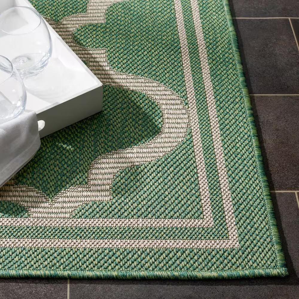 117724-safavieh-bermuda-6-7-x-9-2-green-and-beige-indoor-outdoor-area-performance-rug-1.jpg