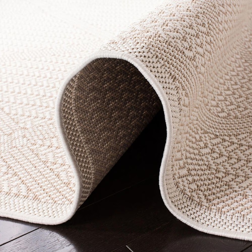 117904-safavieh-bermuda-5-square-cream-and-beige-indoor-outdoor-area-performance-rug-1.jpg