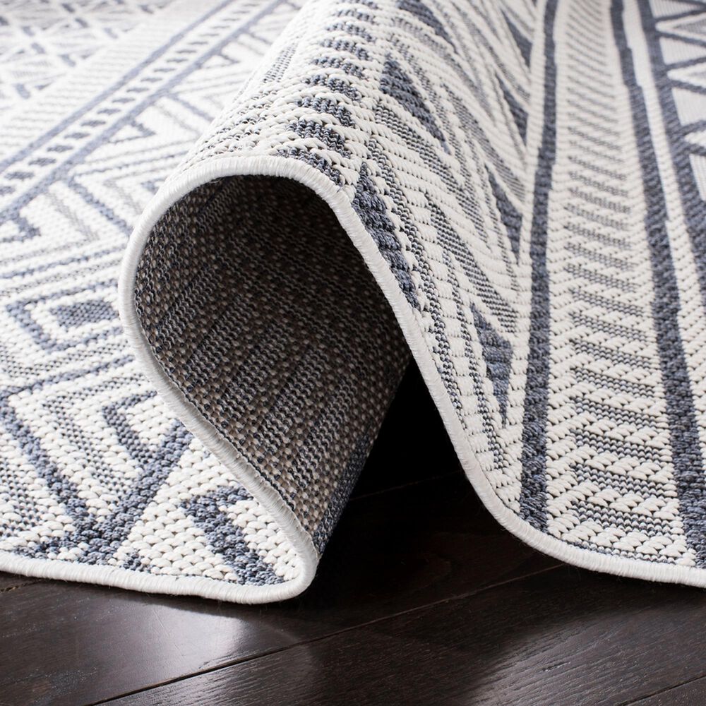 118206-safavieh-bermuda-5-round-cream-and-navy-indoor-outdoor-area-performance-rug-1.jpg