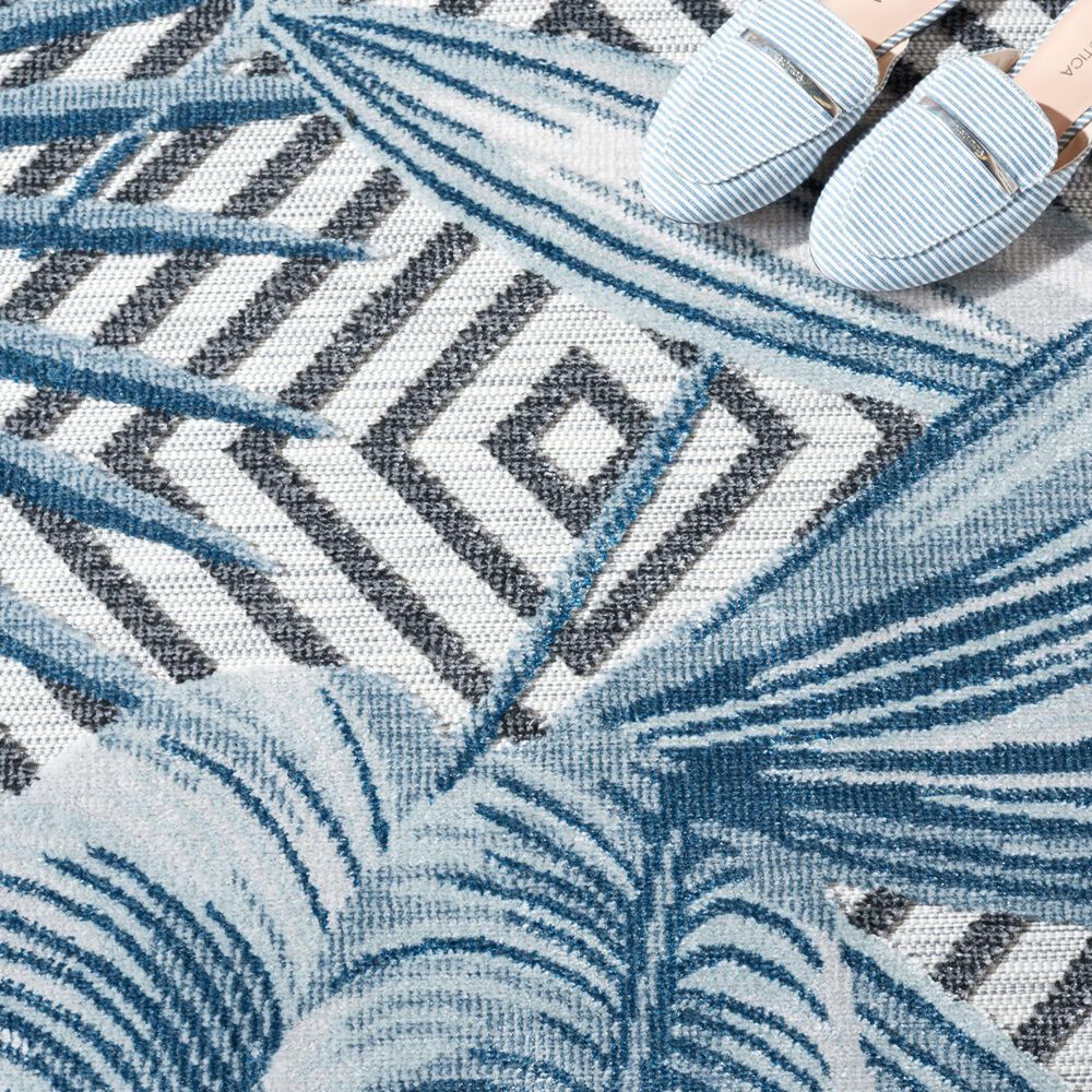 118818-safavieh-cabana-cbn447n-6-6-x-9-6-ivory-and-navy-indoor-outdoor-area-performance-rug-1.jpg