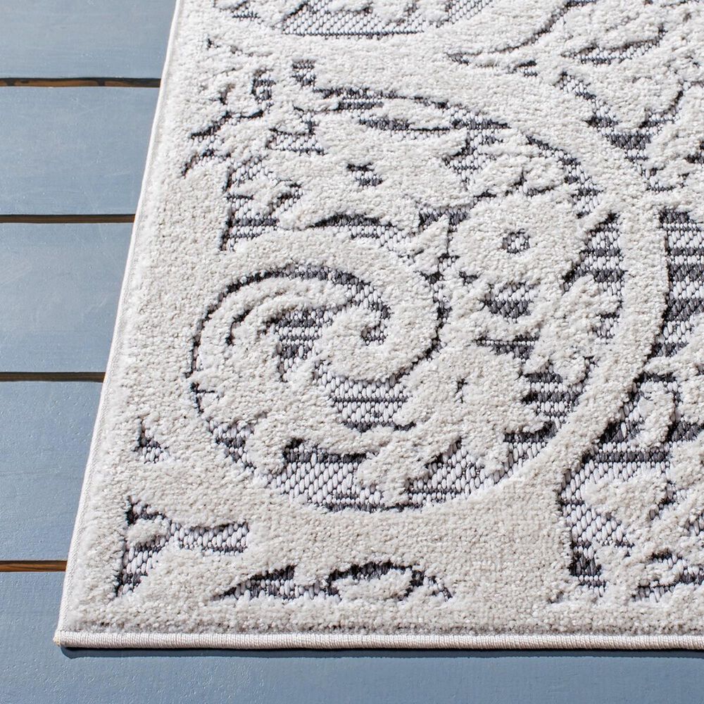 119277-safavieh-cabana-cbn656a-5-5-x-7-7-ivory-and-grey-indoor-outdoor-area-performance-rug-1.jpg