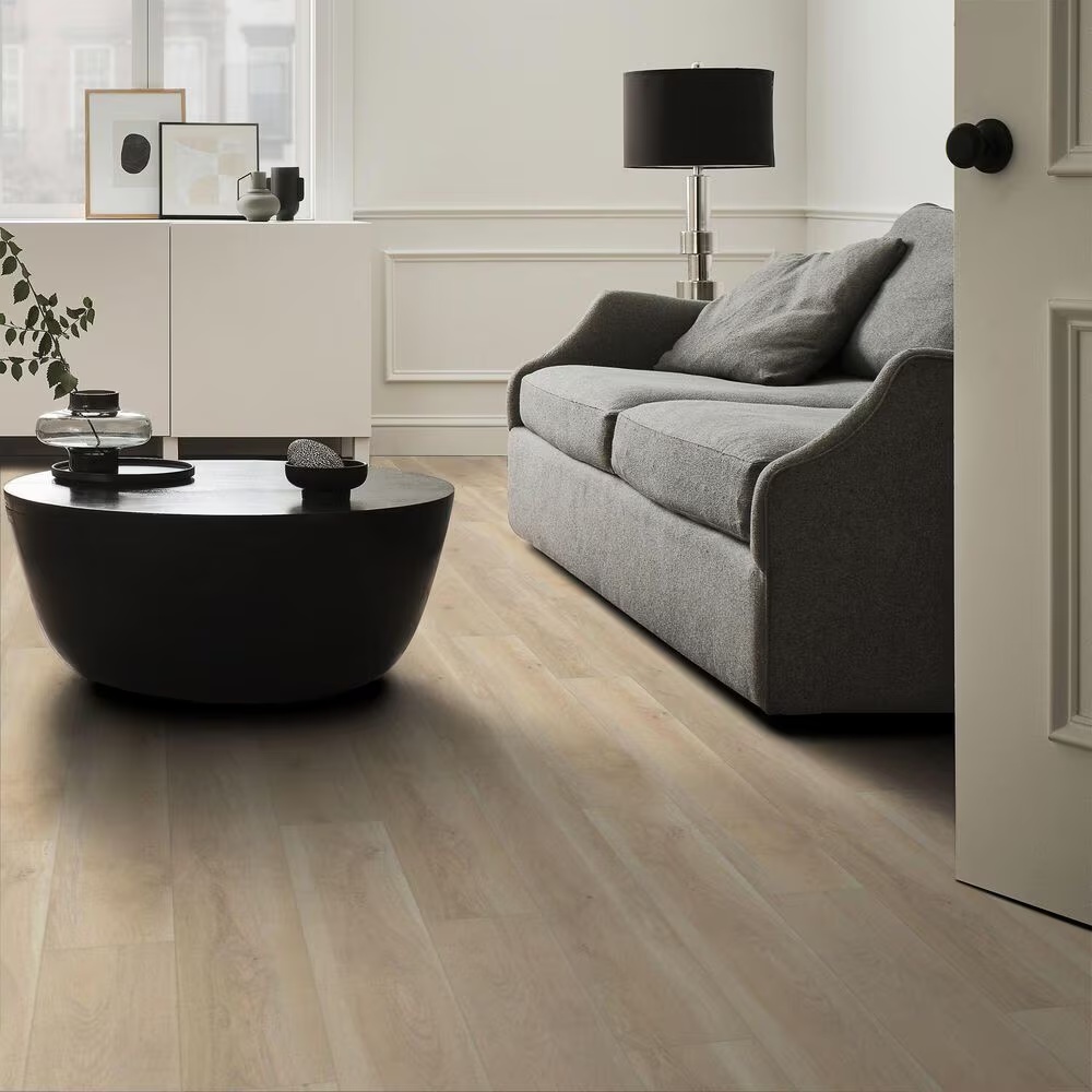 130568-shaw-paragon-hd-natural-bevel-cambridge-7-x-48-luxury-vinyl-plank-1.jpg