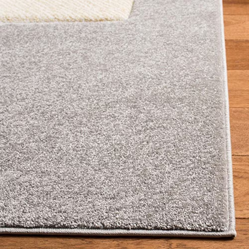 132043-safavieh-carousel-crk165-5-3-square-grey-and-ivory-kidsarea-rug-1.jpg