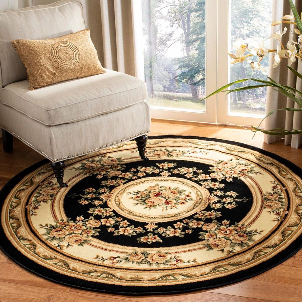 133598-safavieh-lyndhurst-lnh218-8-round-black-and-ivory-area-rug-1.jpg