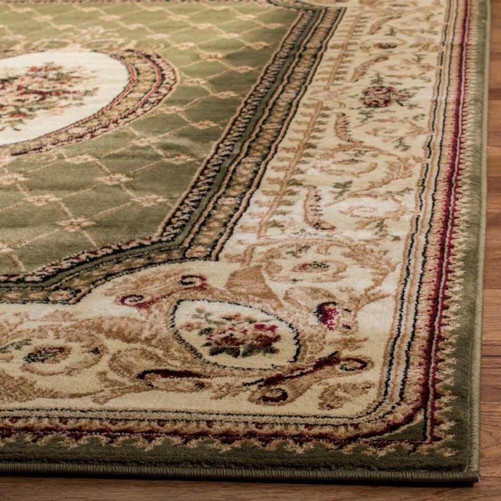 133803-safavieh-lyndhurst-lnh223-8-x-11-sage-and-ivory-area-rug-1.jpg