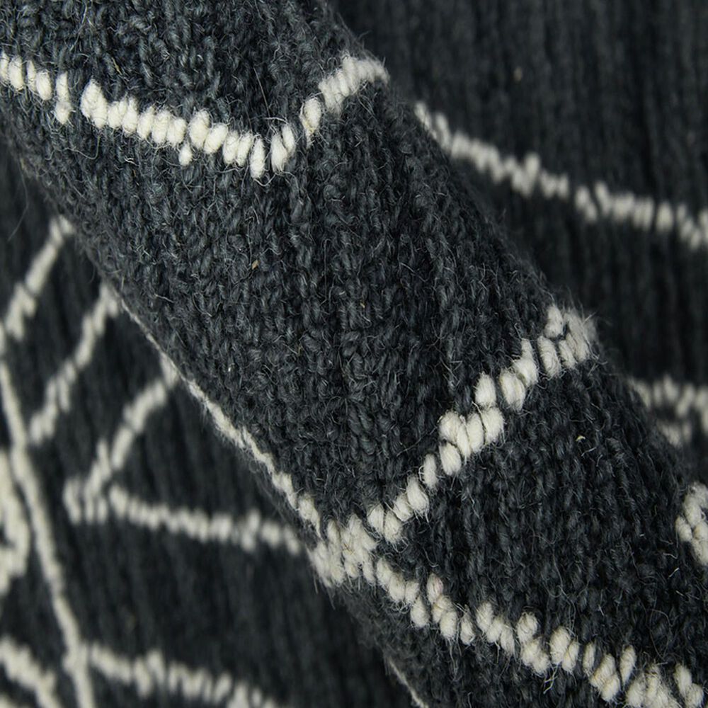 145476-amer-rugs-vista-5-x-8-navy-area-rug-1.jpg