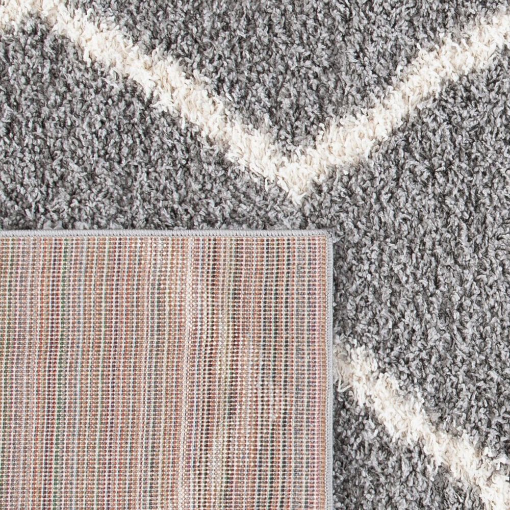 148919-safavieh-venus-shag-chevron-4-x-6-grey-and-ivory-area-rug-1.jpg