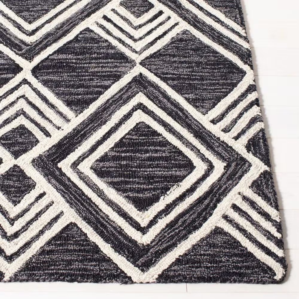 150112-safavieh-micro-loop-mlp154h-2-3-x-7-charcoal-and-ivory-runner-1.jpg