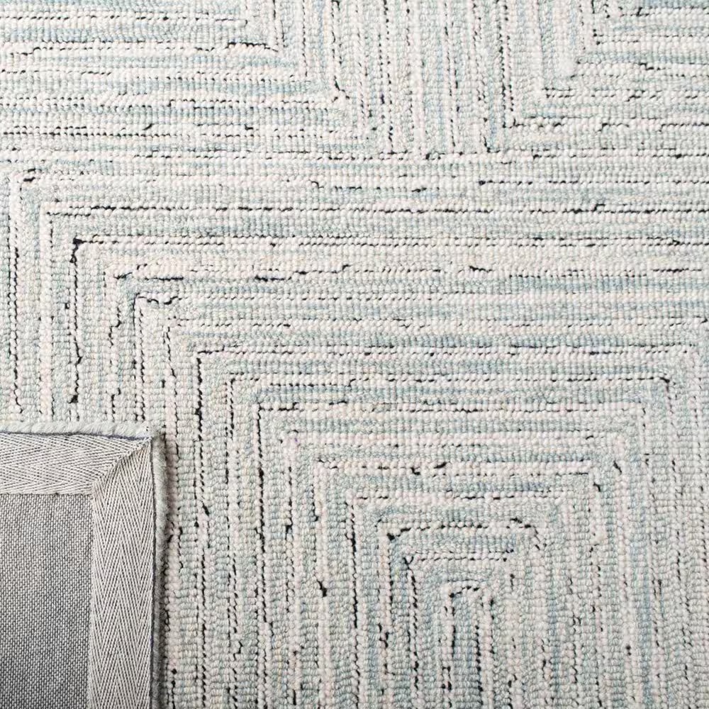 150382-safavieh-micro-loop-mlp176f-8-x-10-light-grey-and-ivory-area-rug-1.jpg