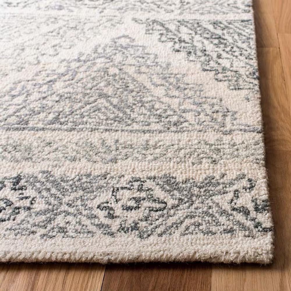 150423-safavieh-micro-loop-3-x-5-ivory-and-grey-area-rug-1.jpg