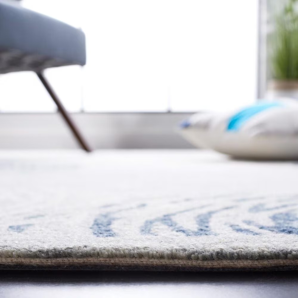 150782-safavieh-micro-loop-mlp382f-4-x-6-gray-and-ivory-area-rug-1.jpg