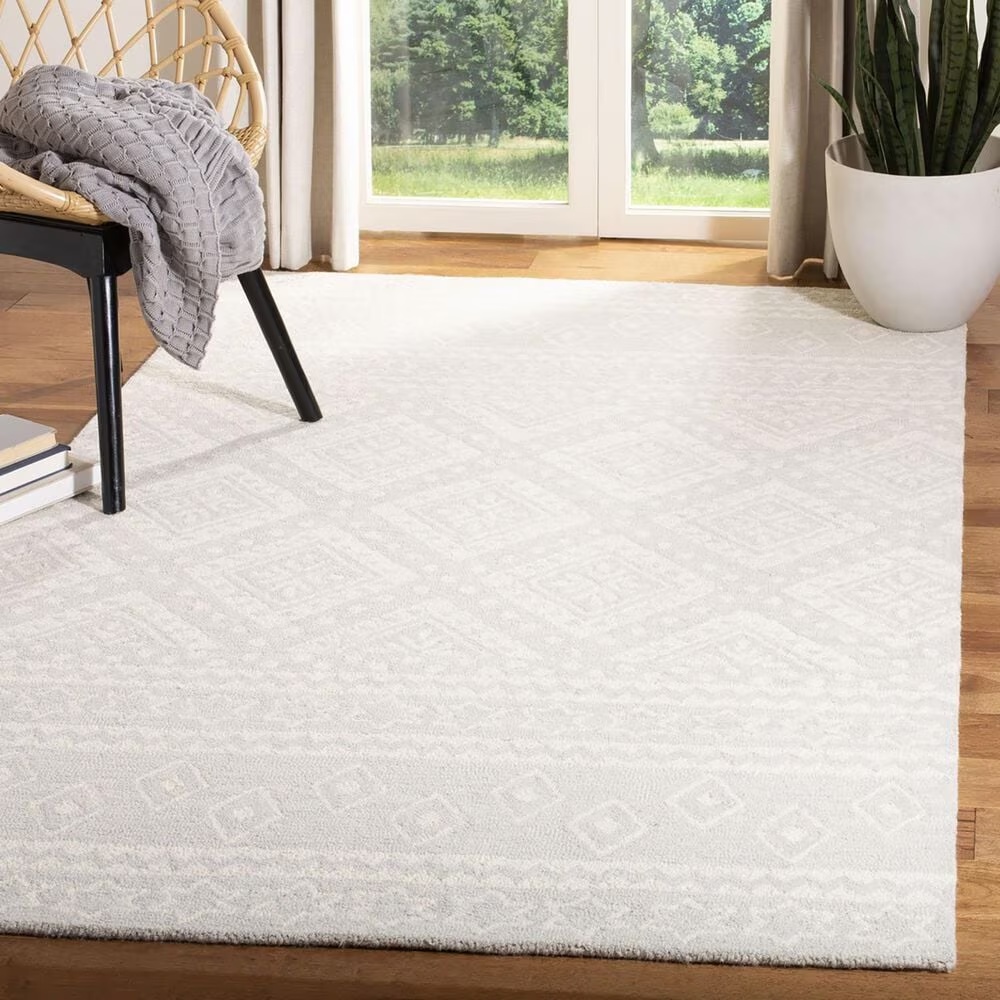 150948-safavieh-micro-loop-southwestern-8-x-10-gray-and-ivory-area-rug-1.jpg
