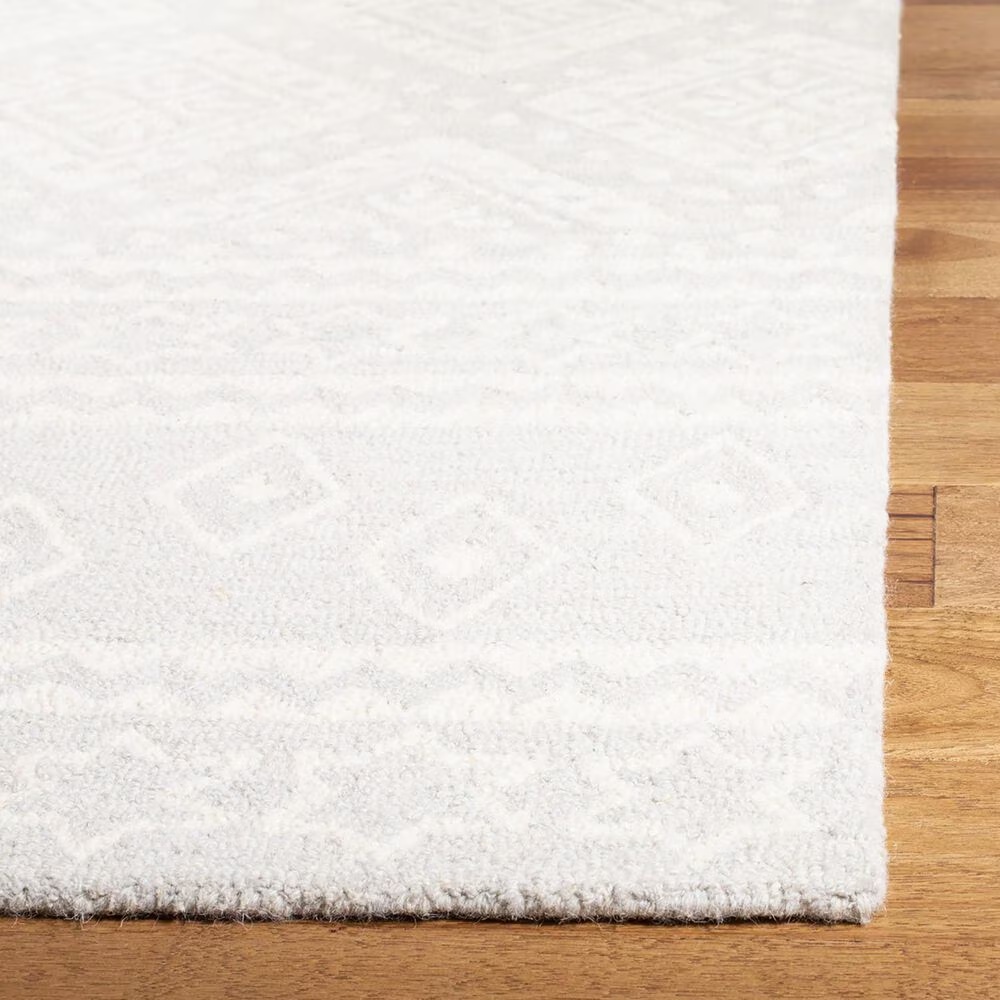 150948-safavieh-micro-loop-southwestern-8-x-10-gray-and-ivory-area-rug-1.jpg