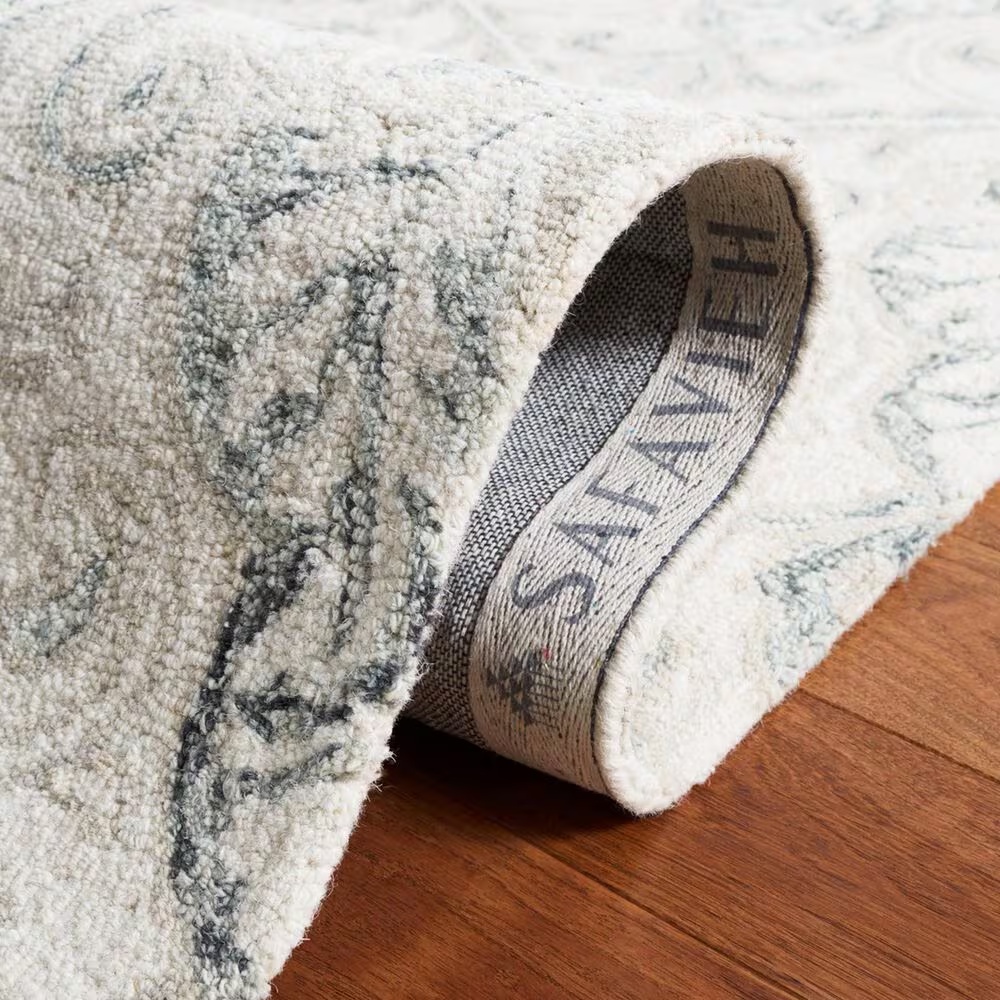152106-safavieh-micro-loop-damask-7-square-ivory-and-grey-area-rug-1.jpg