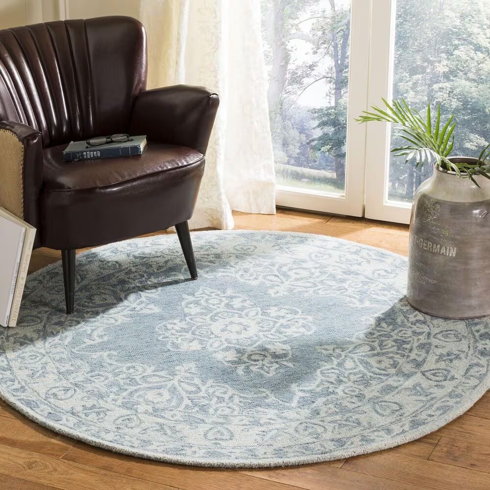 152422-safavieh-micro-loop-5-round-blue-and-light-blue-area-rug-1.jpg
