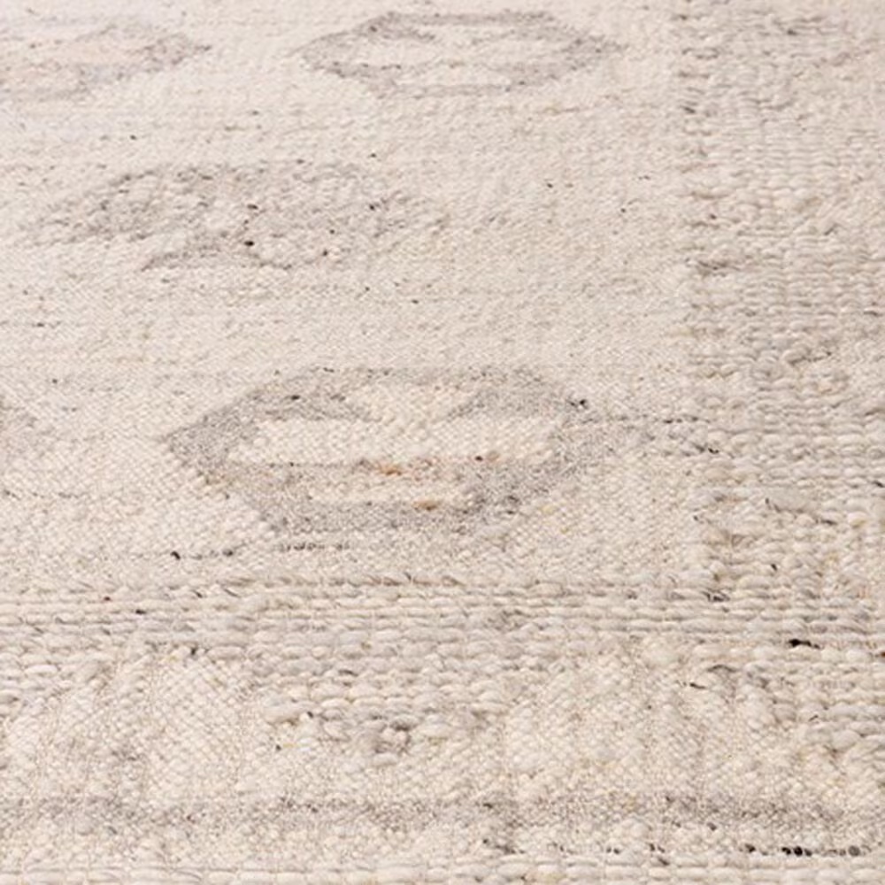 158746-rizzy-nova-nva947-5-x-7-6-ivory-area-rug-1.jpg