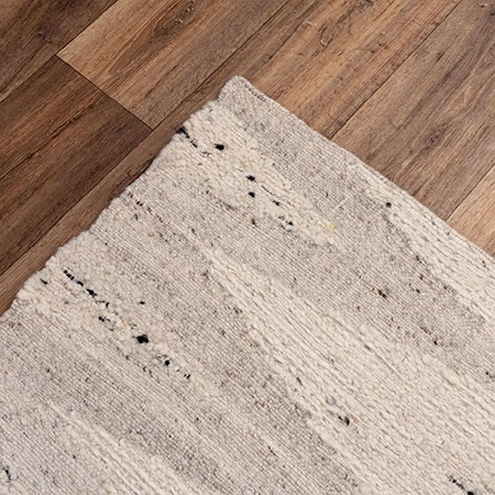158792-rizzy-nova-nva946-9-x-12-ivory-area-rug-1.jpg