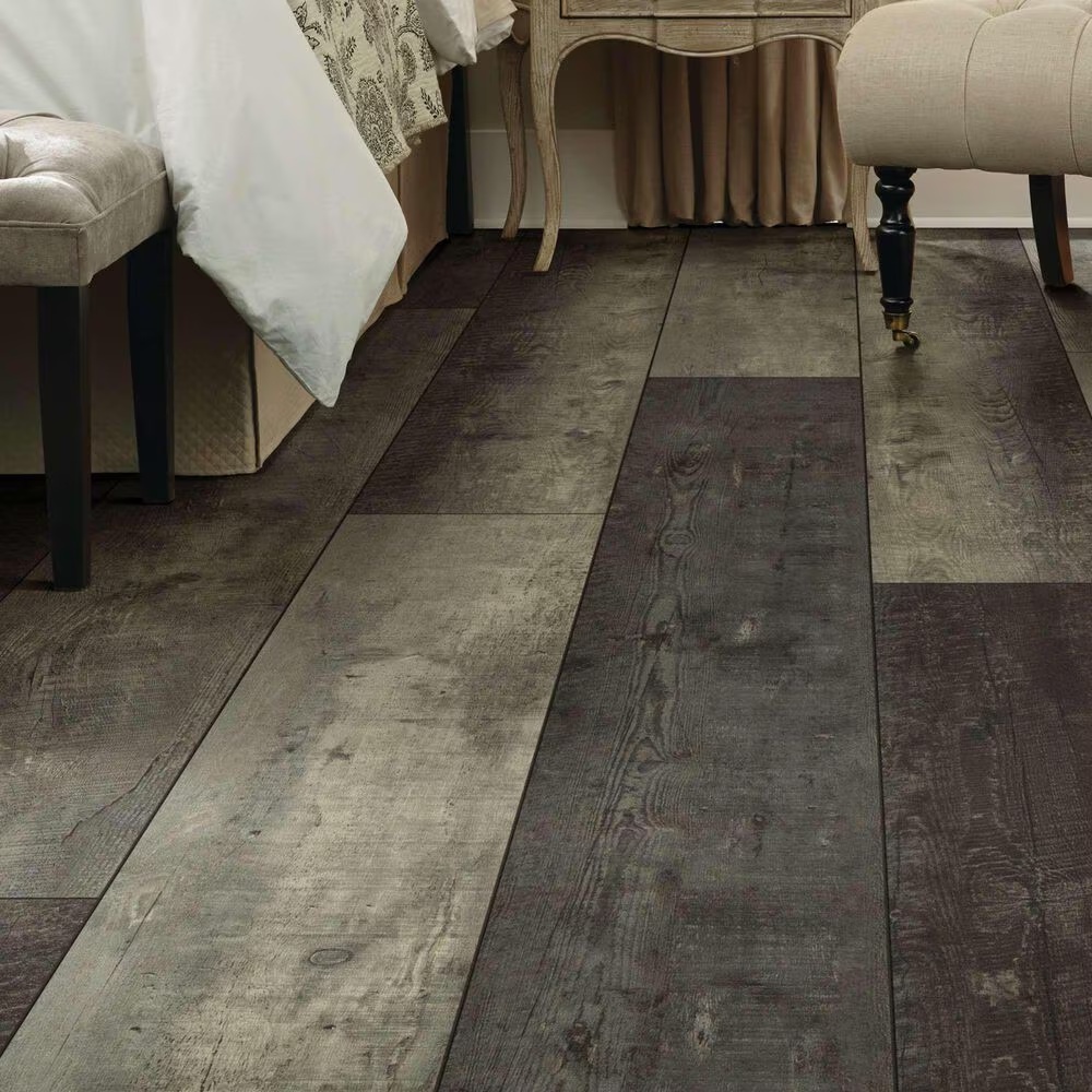 159672-shaw-titan-hd-platinum-arcadia-barnboard-9-x-72-vinyl-plank-1.jpg