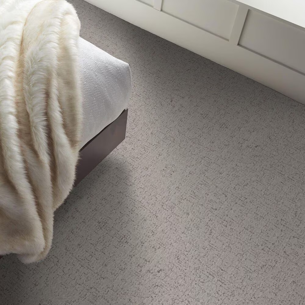 161543-shaw-run-free-carpet-in-gravity-1.jpg