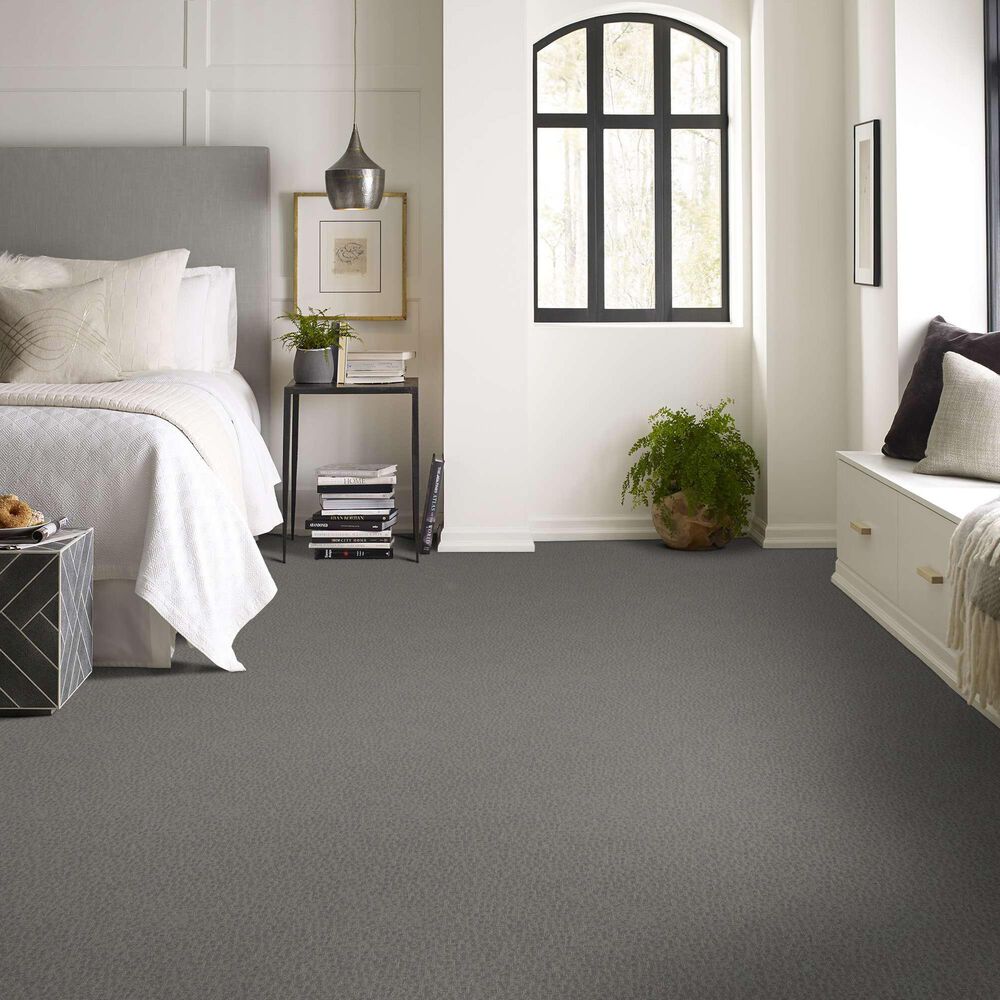 162073-shaw-lattice-carpet-in-iron-1.jpg