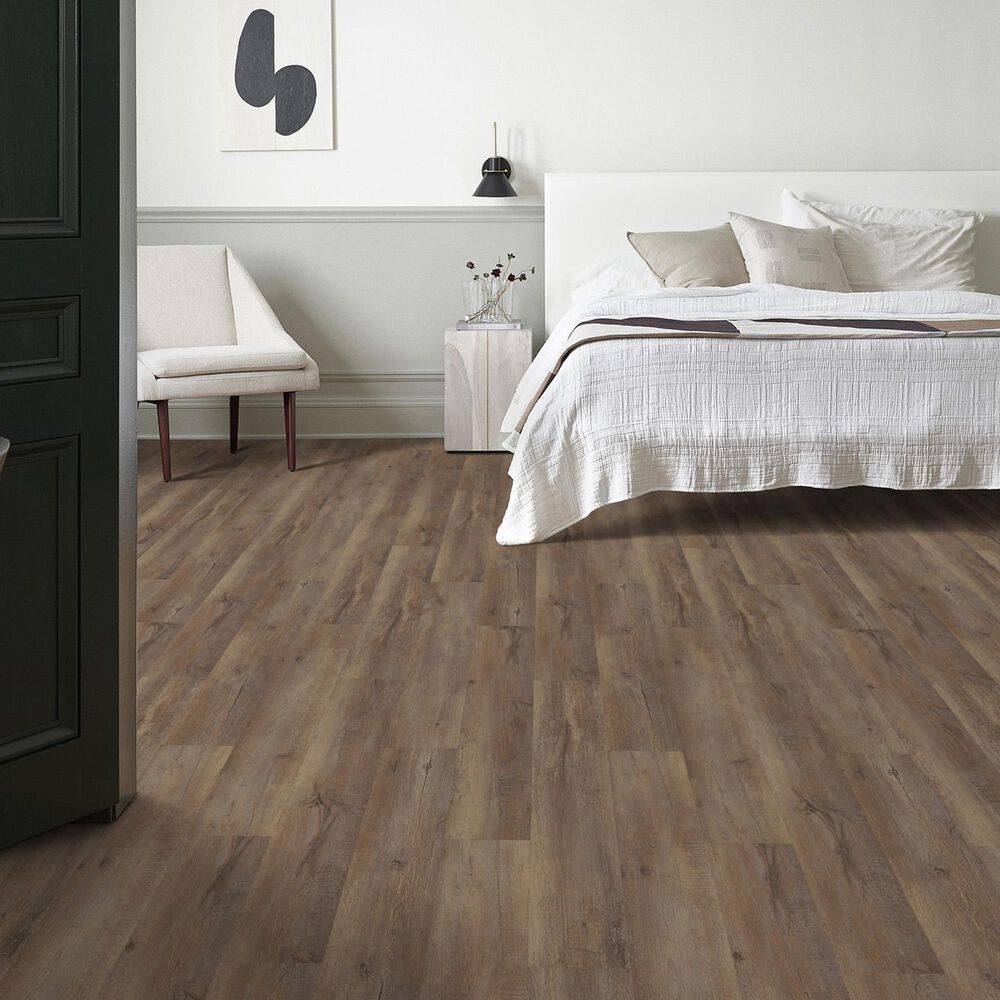 173965-shaw-cornerstone-modeled-oak-7-x-48-luxury-vinyl-plank-1.jpg