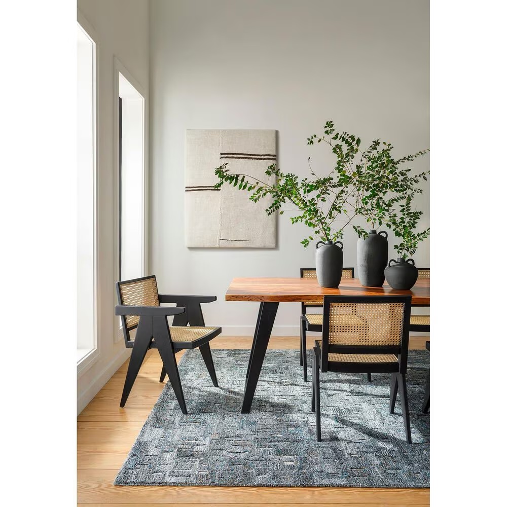 175235-surya-calgary-9-x-12-medium-grey-area-rug-1.webp