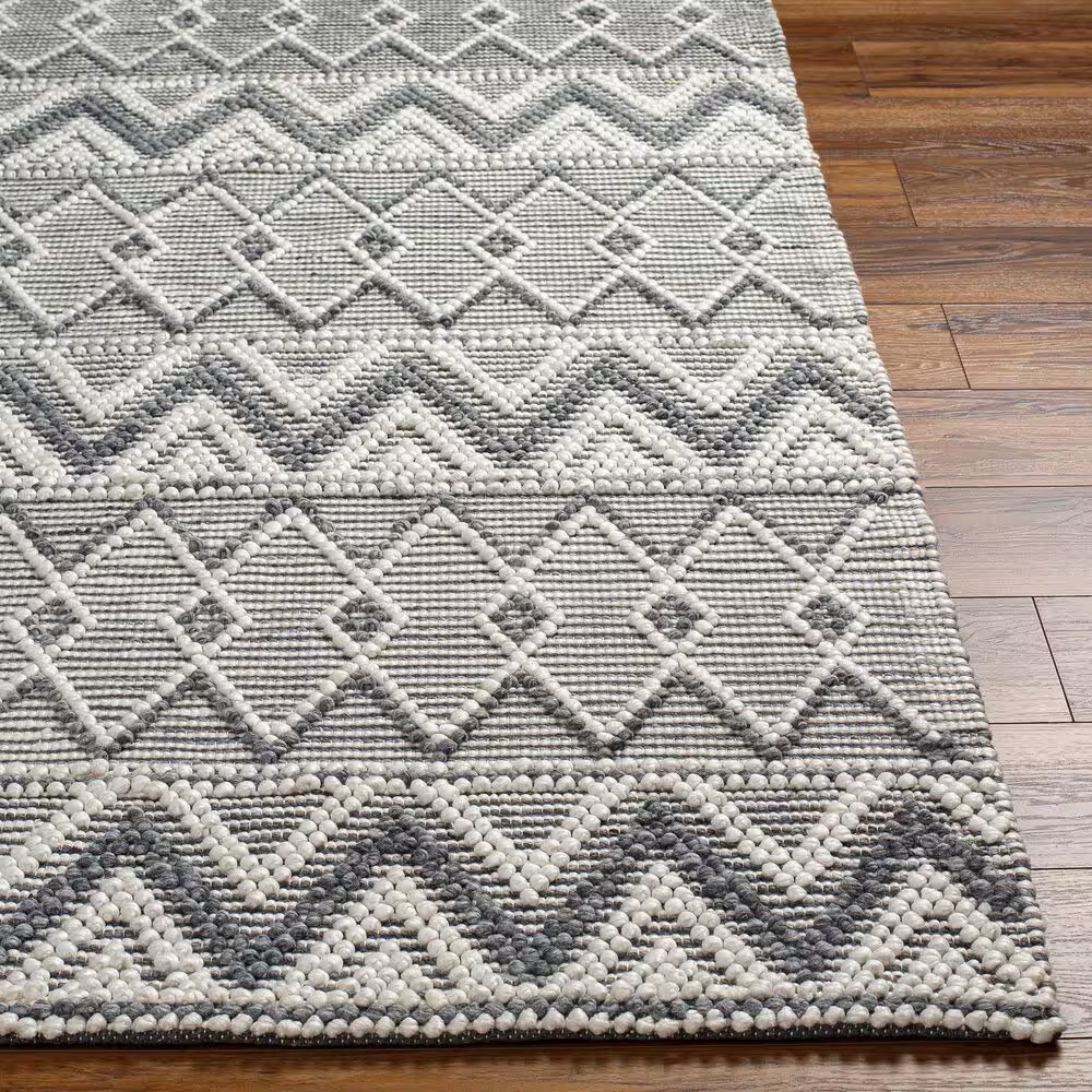 175337-surya-daffodil-8-x-10-light-grey-area-rug-1.webp