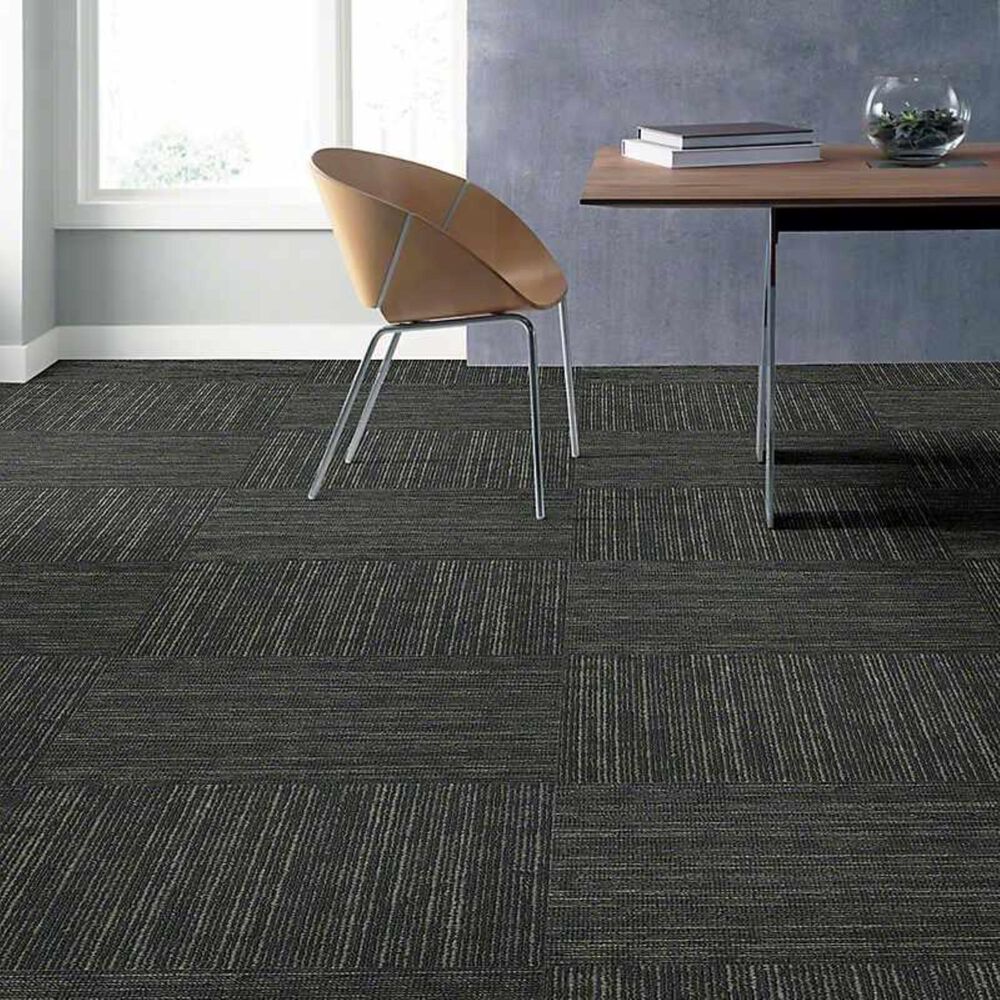 1814-shaw-hook-up-24-x-24-carpet-tile-in-shocked-1.jpg