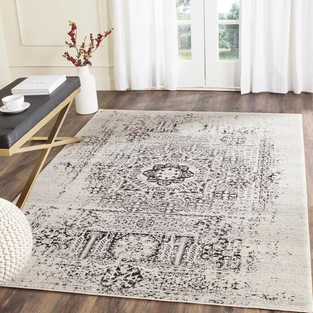 Safavieh Evoke EVK260T-4 4' x 6' Ivory/Black Area Rug