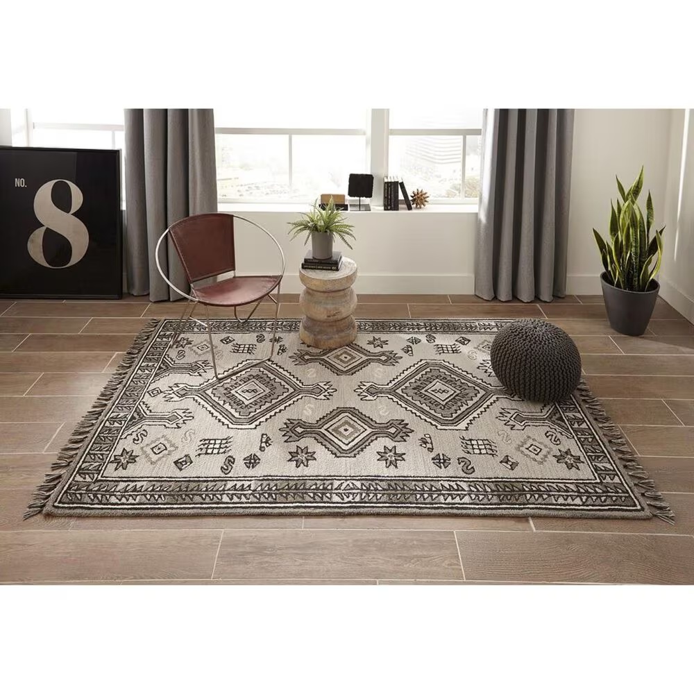 21280-momeni-tahoe-ta-03-7-6-x-9-6-grey-area-rug-1.jpg