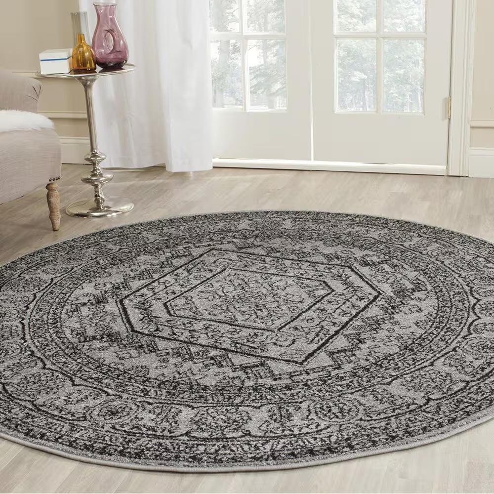 Safavieh Adirondack ADR108A-6R 6' x 6'Silver/Black Round Rug