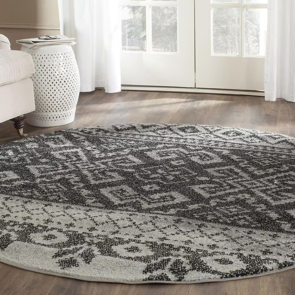 Safavieh Adirondack ADR107A-6R 6' x 6'Silver/Black Round Rug