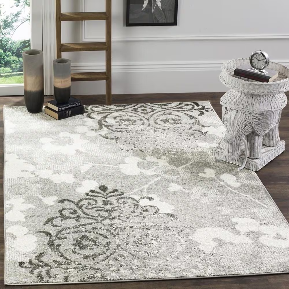 Safavieh Adirondack ADR114B-4 4' x 6' Silver/Ivory Area Rug