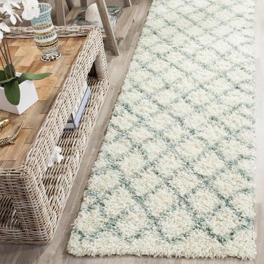 Safavieh Dallas Shag SGD258J-26 2'3" x 6' Ivory/Seafoam Runner