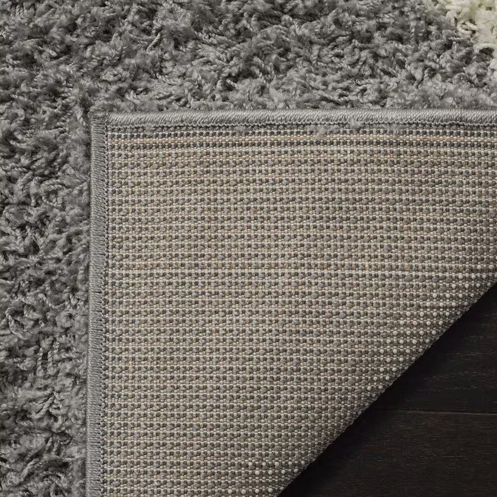 25552-safavieh-dallas-shag-sgd257g-4-4-x-6-grey-ivory-area-rug-1.jpg