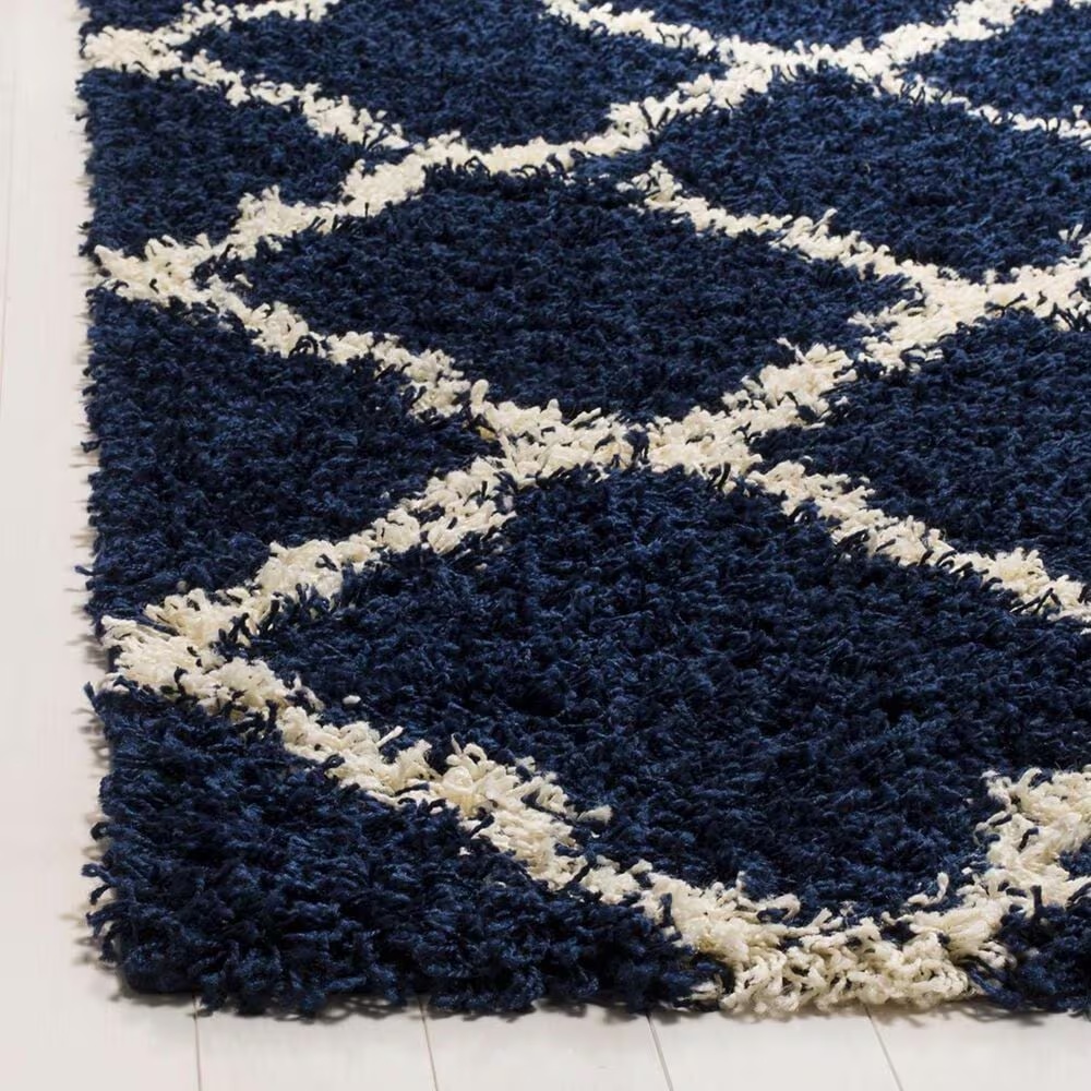 26186-safavieh-dallas-shag-sgd257n-4-4-x-6-navy-ivory-area-rug-1.jpg