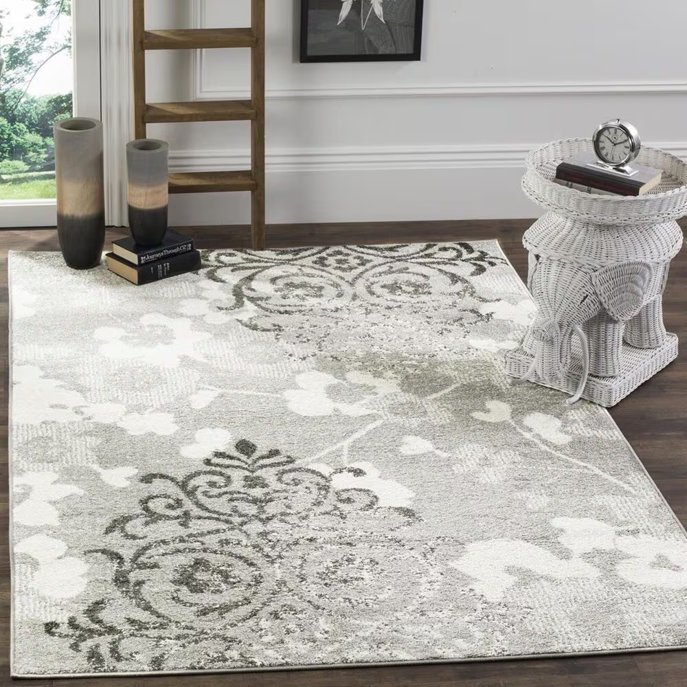 Safavieh Adirondack ADR114B-5 5'1" x 7'6" Silver/Ivory Area Rug