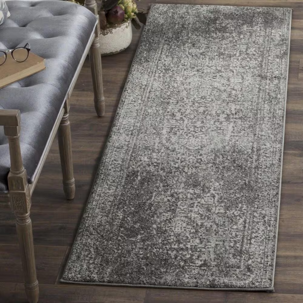 Safavieh Evoke EVK256D 2'2" x 5' Grey and Ivory Runner